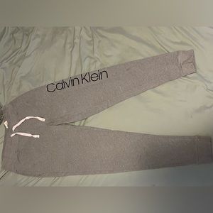 CALVIN sweats